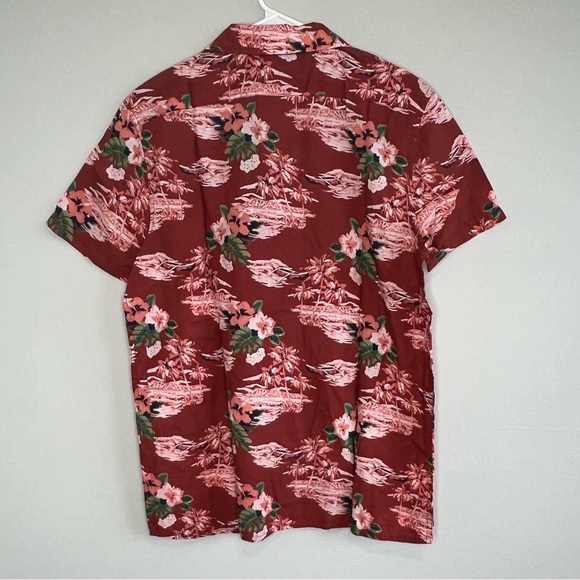 Grayers Red White Tropical Floral Camp Collar Shirt Medium NEW Bali Ha’i Hawaii - Picture 5 of 11